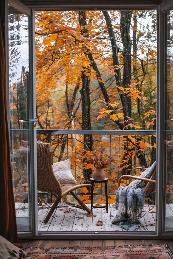 How to Have a Feel-Good Morning During Autumn: Embrace the Season’s Cozy Vibes