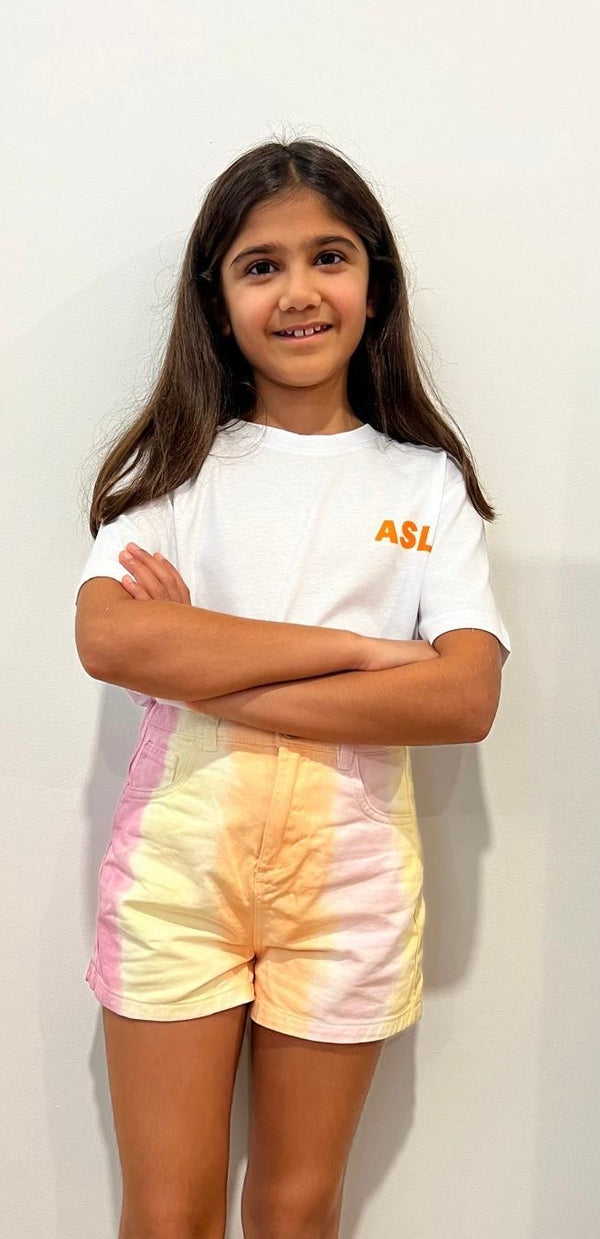 The Importance of Teaching Our Kids About Sustainable Fashion and Encouraging Them to Wear It